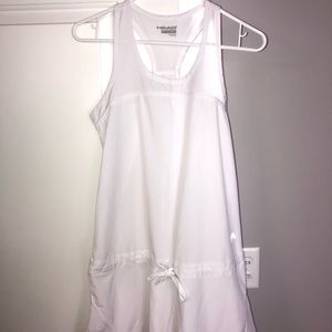 Women’s Head athletic dress